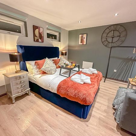 Stunning Studio Garden House - Free Wifi & Parking Hendon Eksteriør billede