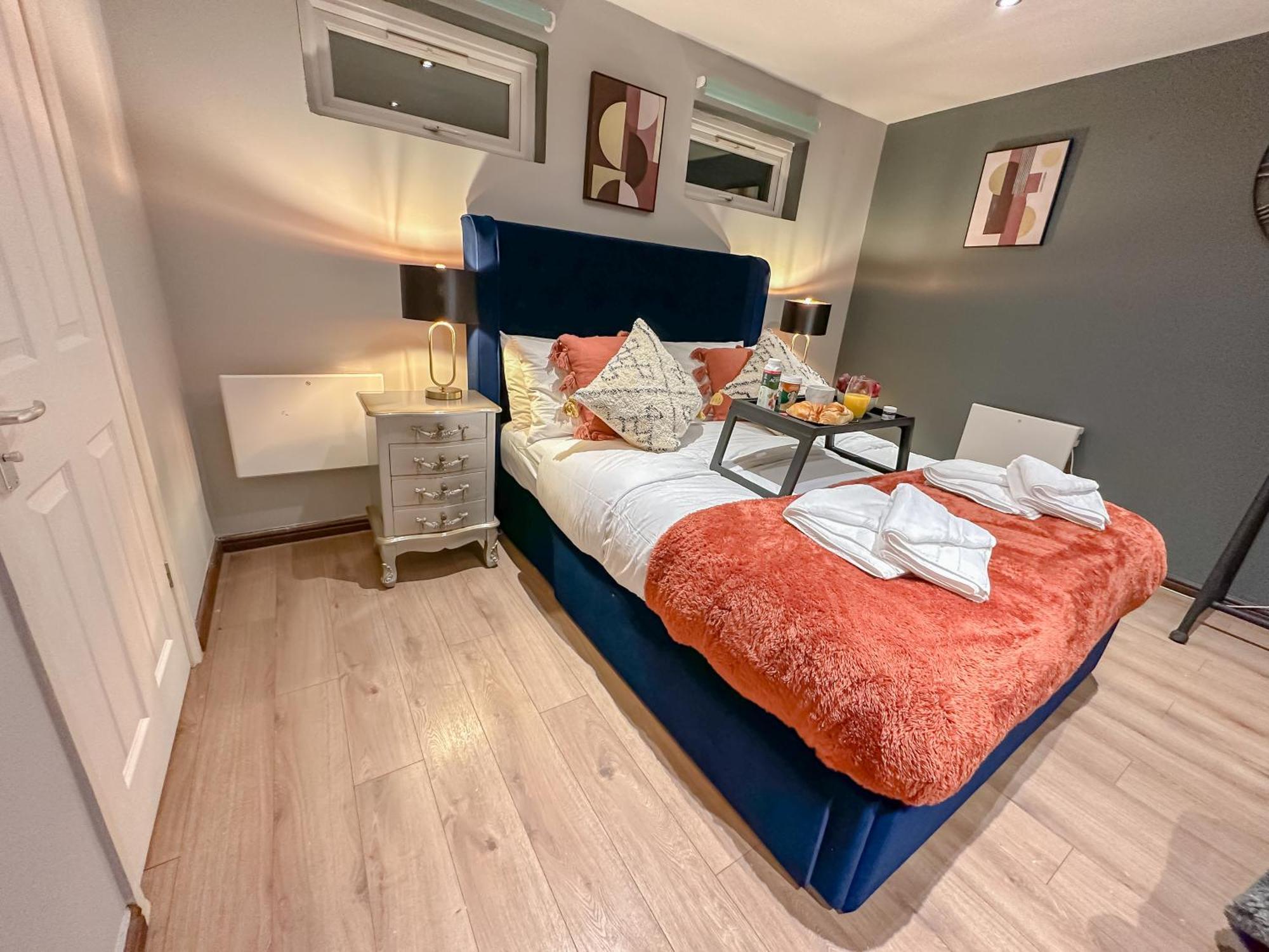Stunning Studio Garden House - Free Wifi & Parking Hendon Eksteriør billede